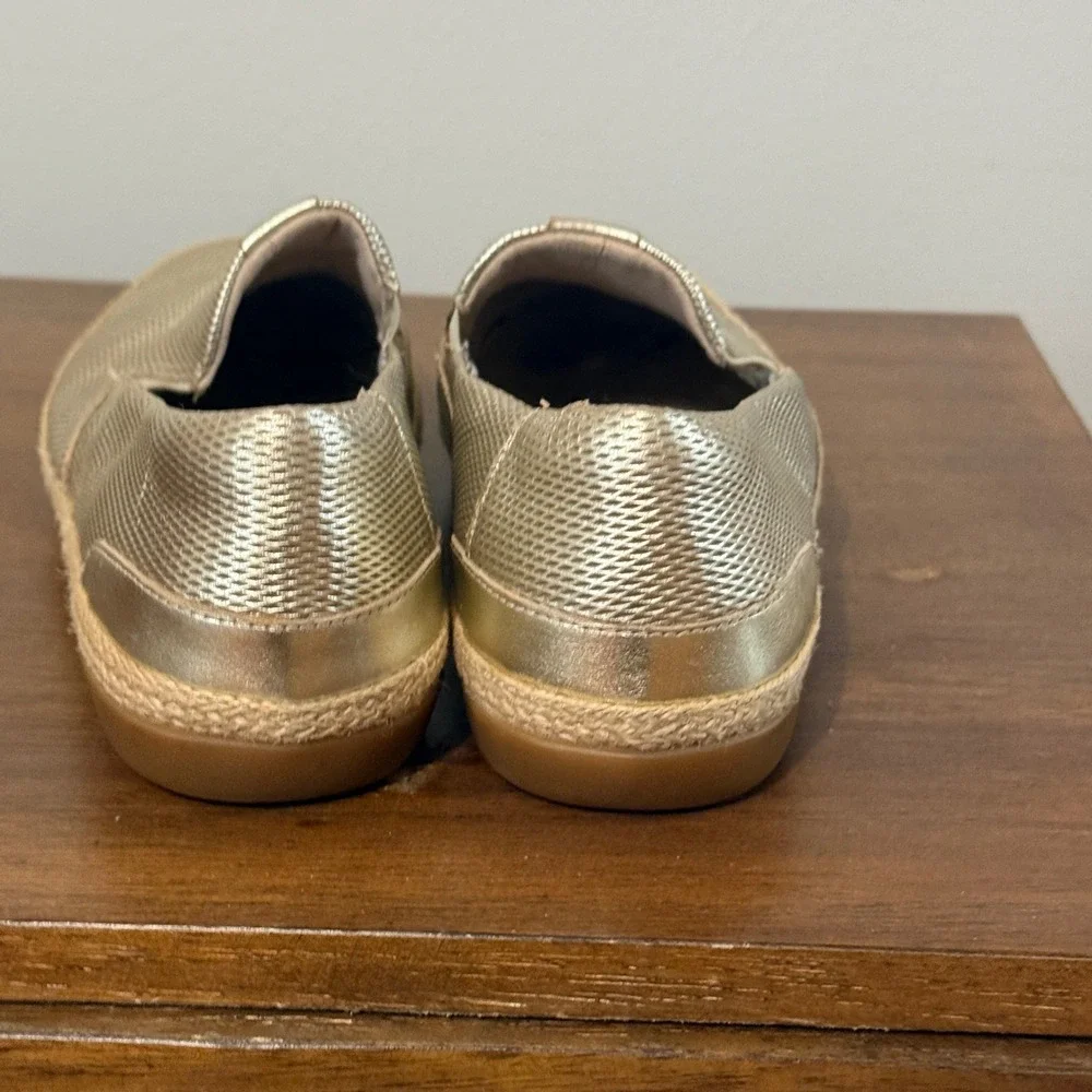 Clarks Slip‎ On Espadrille Loafers 8 Gold Excellent Metallic Textured